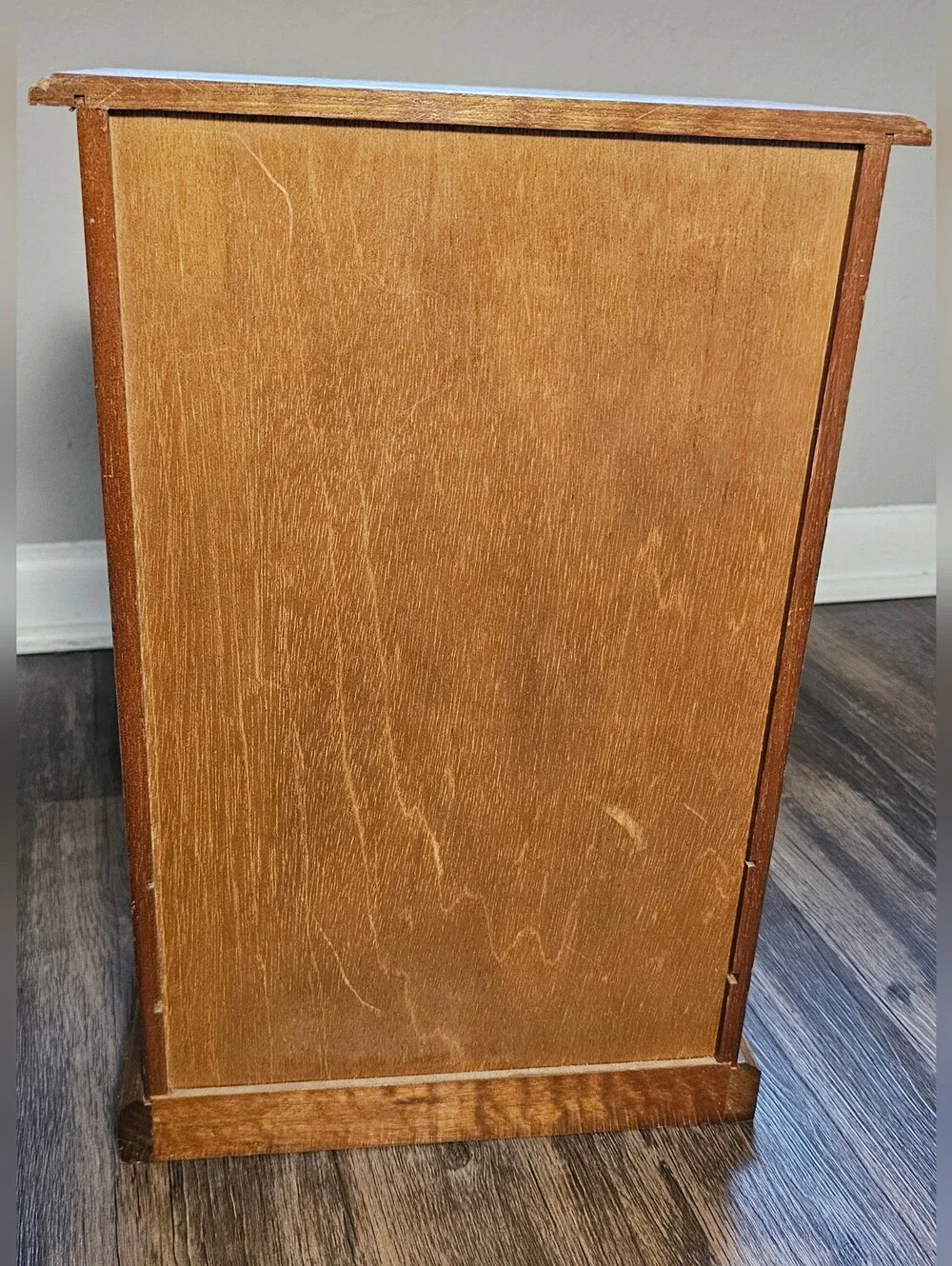 Vintage Wooden Curio Cabinet Jewelry Box With Glass Doors 11